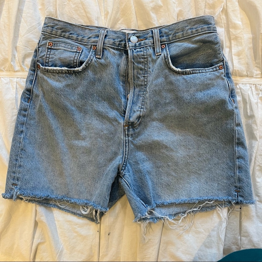 Aritzia Denim Forum Yoko Mid Thigh Short
